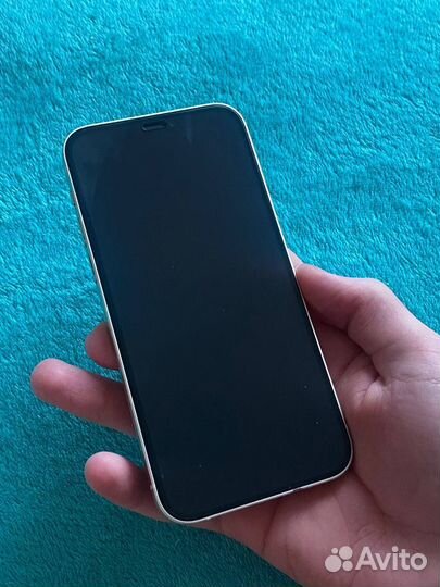 iPhone 12, 64 ГБ