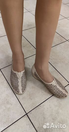 Балетки кожаные