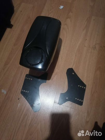 Подлокотник универсальный