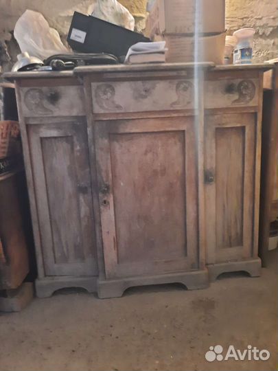 Антикварная мебель