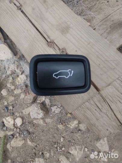 Амортизаторы крышки багажника Kia Sorento Prime