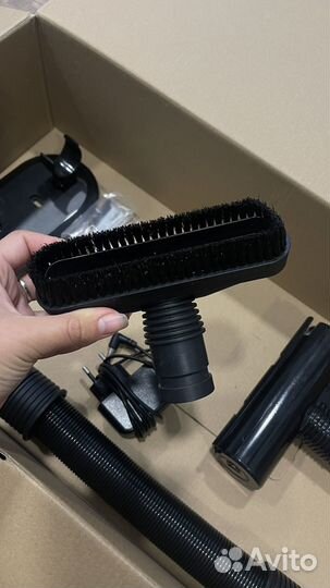 Беспроводной вертикальный пылесос