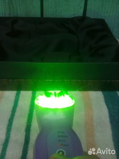 Продаю массажёр De-Sheli