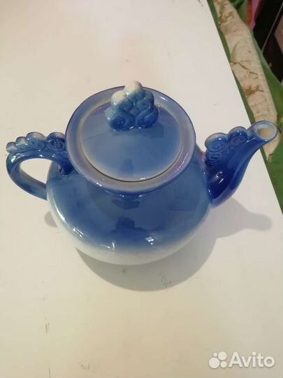Чайник Гжель большой, заварочный с лепниной, СССР