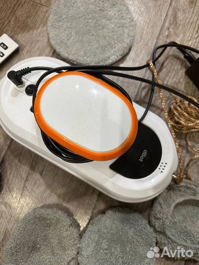 Робот-мойщик окон dBot W100 белый новый