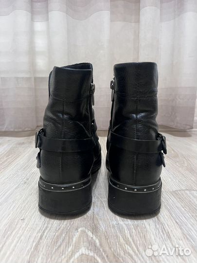 Демисезонные ботинки Lasocki натуральная кожа