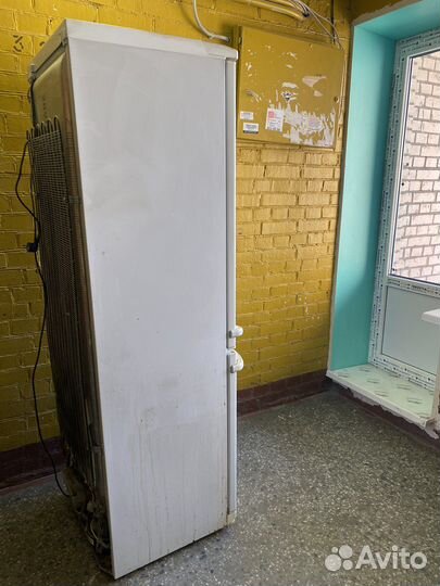 Холодильник бу