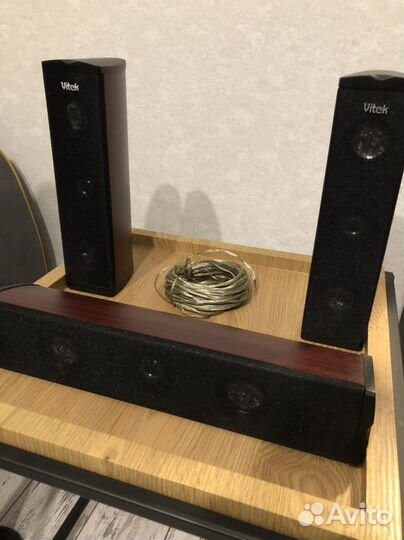 Система напольной акустики