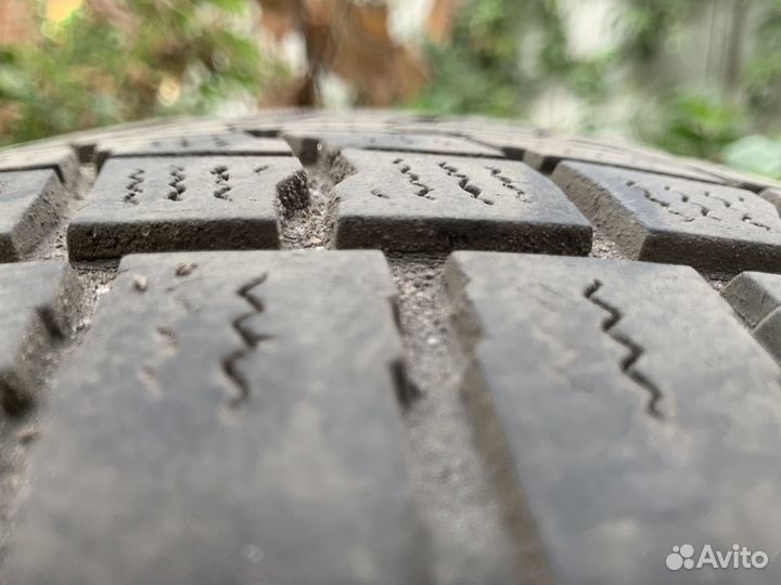 Arivo Winmaster ARW 1 225/60 R18 23S