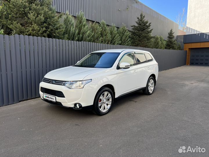 Mitsubishi Outlander 2.0 CVT, 2013, 156 500 км