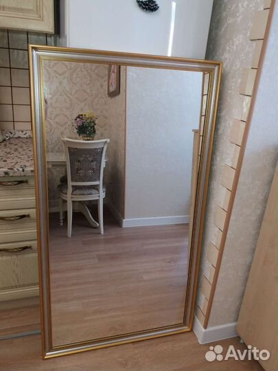 Красивое зеркало 140-80см