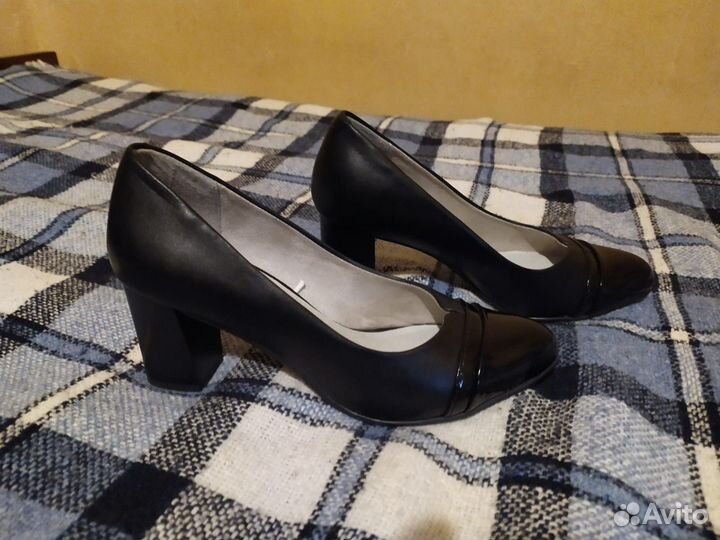 Туфли женские 35 размер