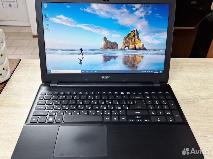 Acer 4х ядерный ноутбук (Pentium N3540,120gbSSD)