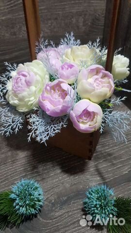 На подарок букет пионов