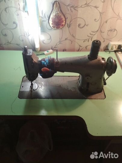 Швейная машина