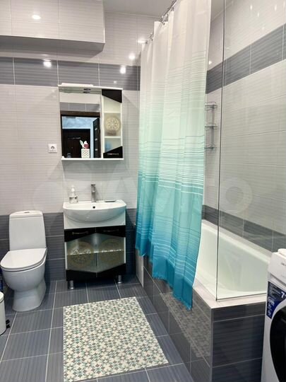 2-к. квартира, 65 м², 6/16 эт.