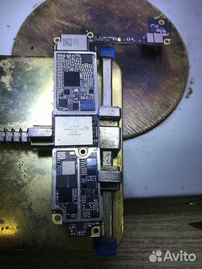 Ремонт iPhone, Honor, Samsung, Xiaomi смартфонов