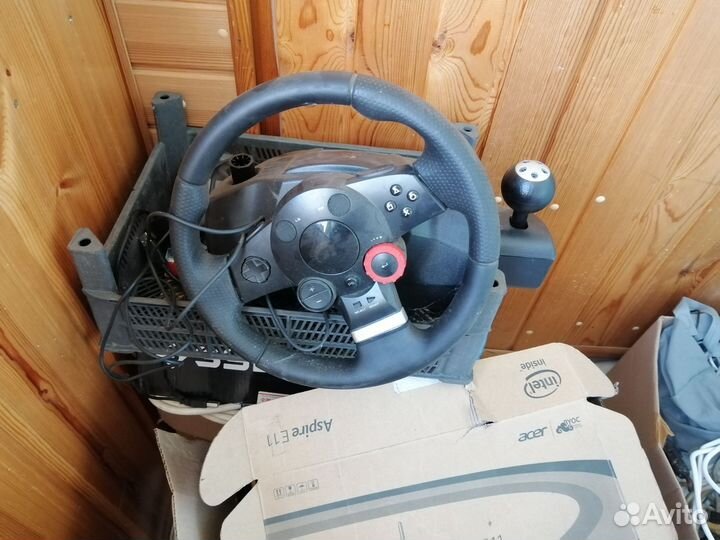 Игровой руль logitech