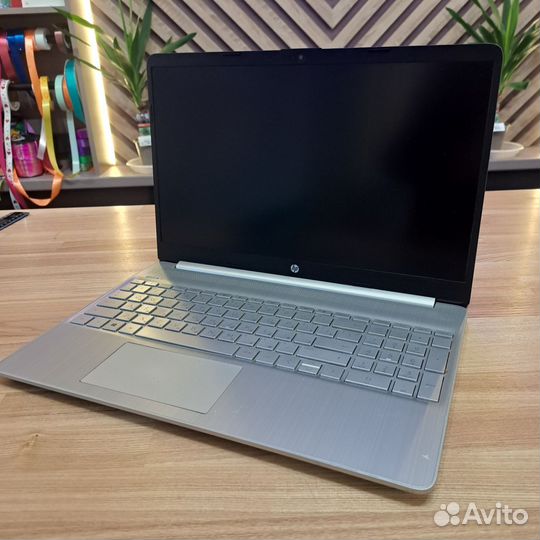 Ноутбук hp laptop 15s