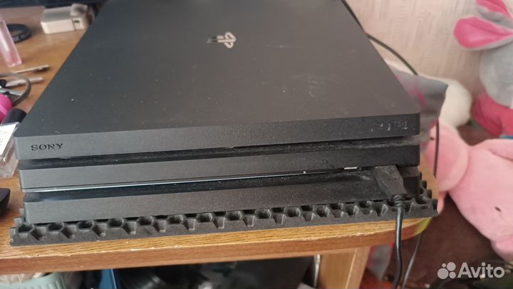 Sony playstation 4 ps4 pro 1tb с играми
