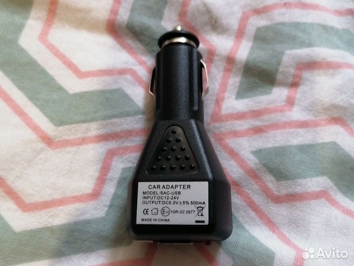 Автомобильное зарядное устройство usb