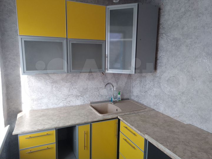 2-к. квартира, 43 м², 2/2 эт.