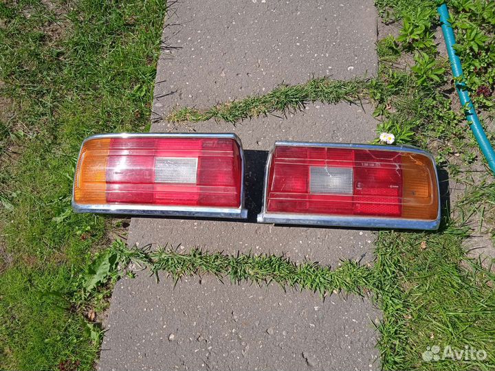 Задние фонари BMW