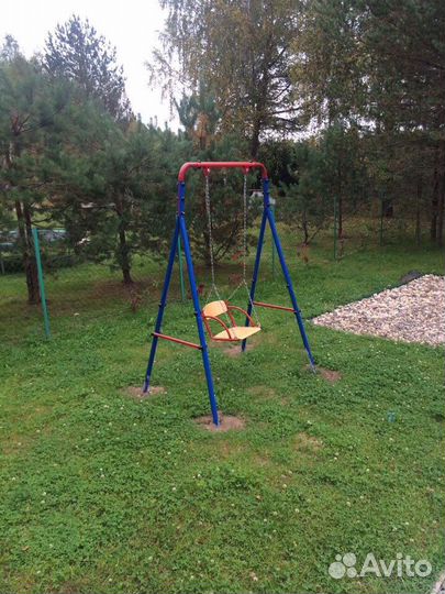 Качели уличные