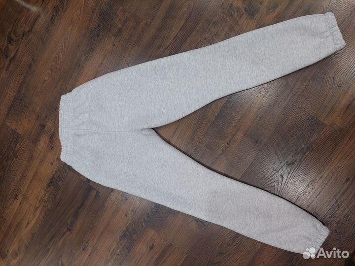 Спортивные штаны женские