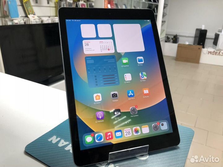 Планшет Apple iPad 6 32Gb Wi-Fi + Cellular