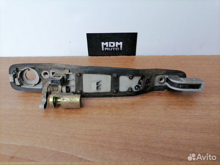 Ручка Мицубиси Лансер 9 CS Lancer правая передняя