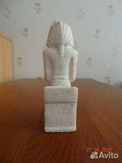 Статуэтка Фараон из Египта камень
