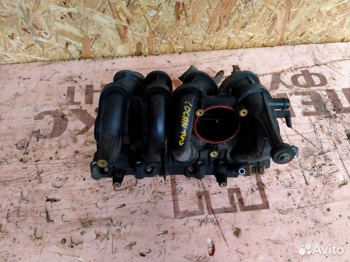 Коллектор впускной Renault Logan 2