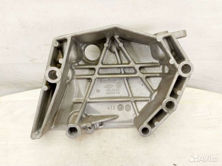 Крышка ремня грм Renault
