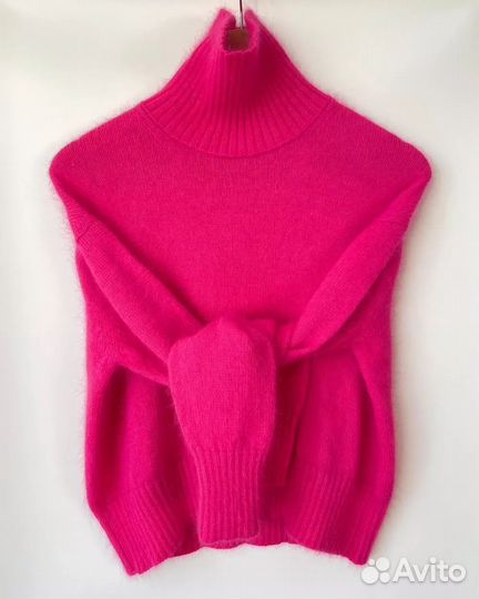 Свитер из ангоры