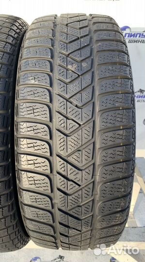 Pirelli Winter Sottozero 3 215/60 R16 99H