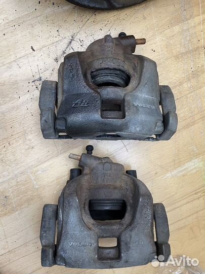 Суппорта в сборе оригинал Volvo