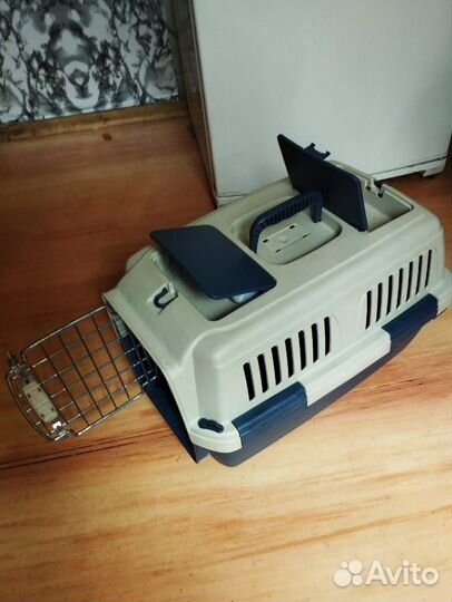 Переноска для животных пластиковая