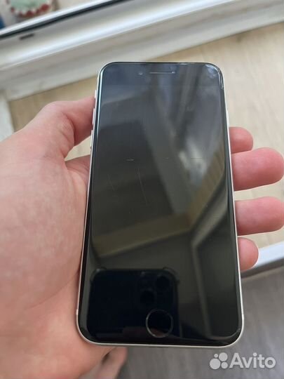 iPhone SE (2020), 128 ГБ