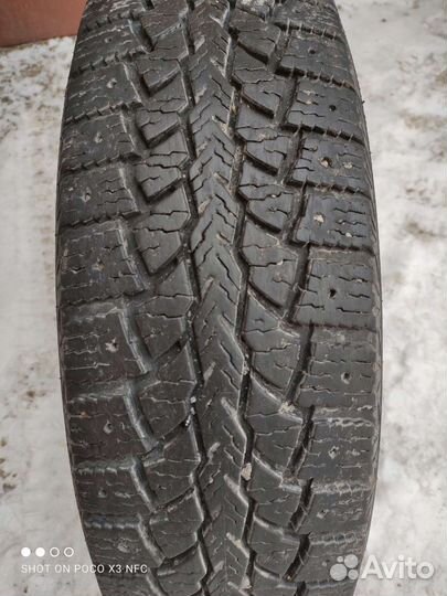 Maxxis MA-1 215/75 R16