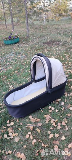 Коляска для двойни