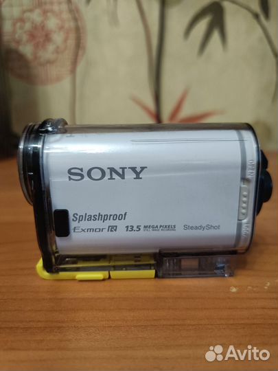 Экшн камера sony hdr as100