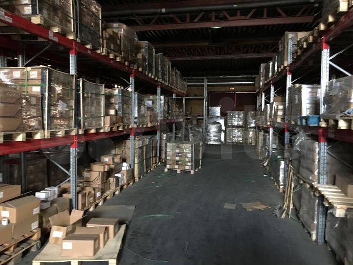 Склад, 782 м²