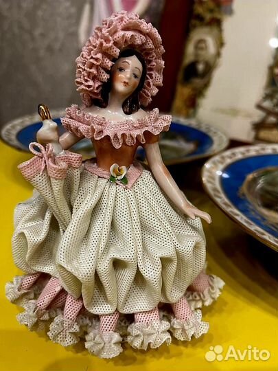 Статуэтка балерина кружевной фарфор (Germany)