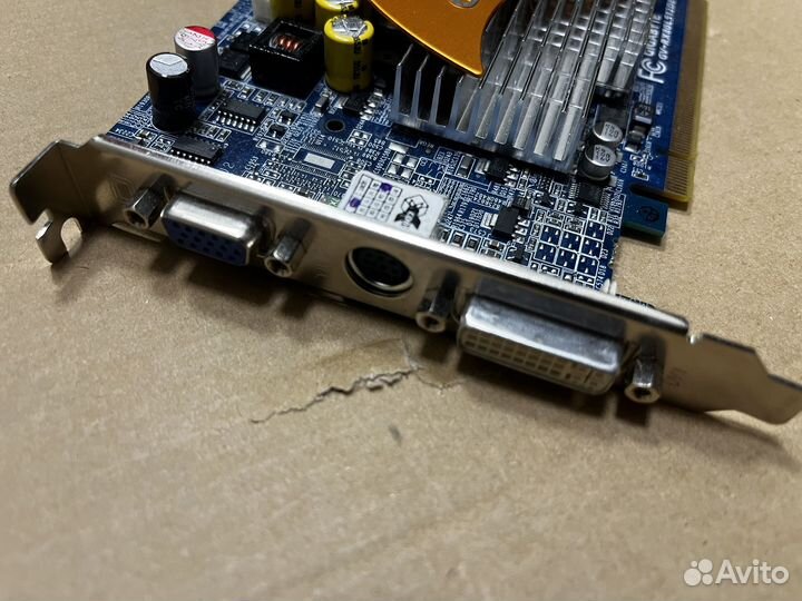 Видеокарта gigabyte radeon x800xl vpu