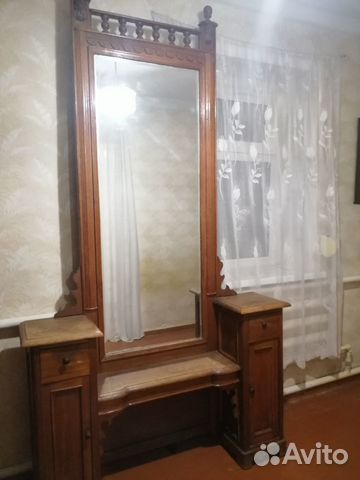 Трюмо с зеркалом старинное