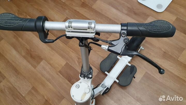 Электросамокат Airwheel Z3