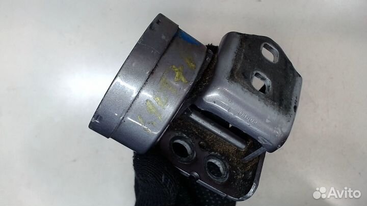 Петля двери левая передняя Renault Megane 2