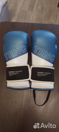 Боксерские перчатки