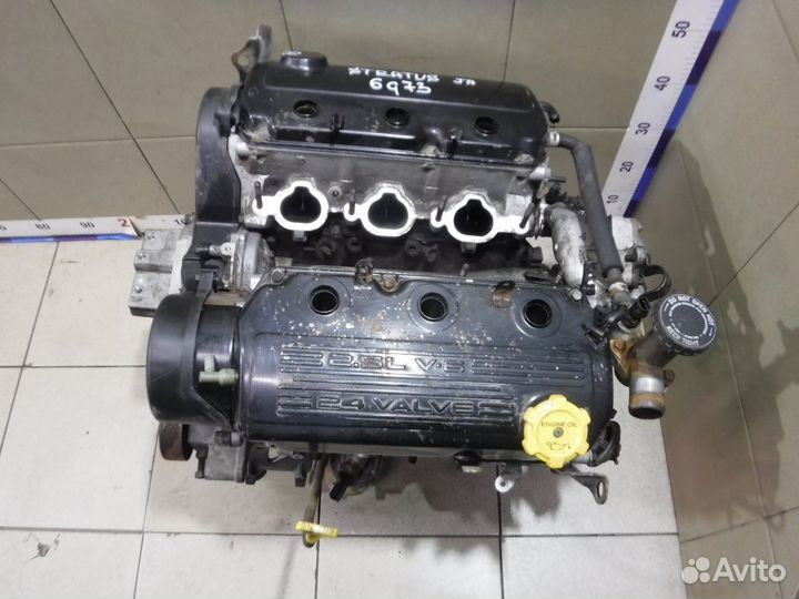 Двигатель Dodge Stratus I 6G73